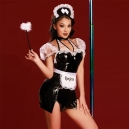 Costume la femme de m&eacute;nage